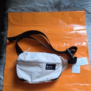 Nwt! Lululemon Clean Lines Belt Bag In White Opal